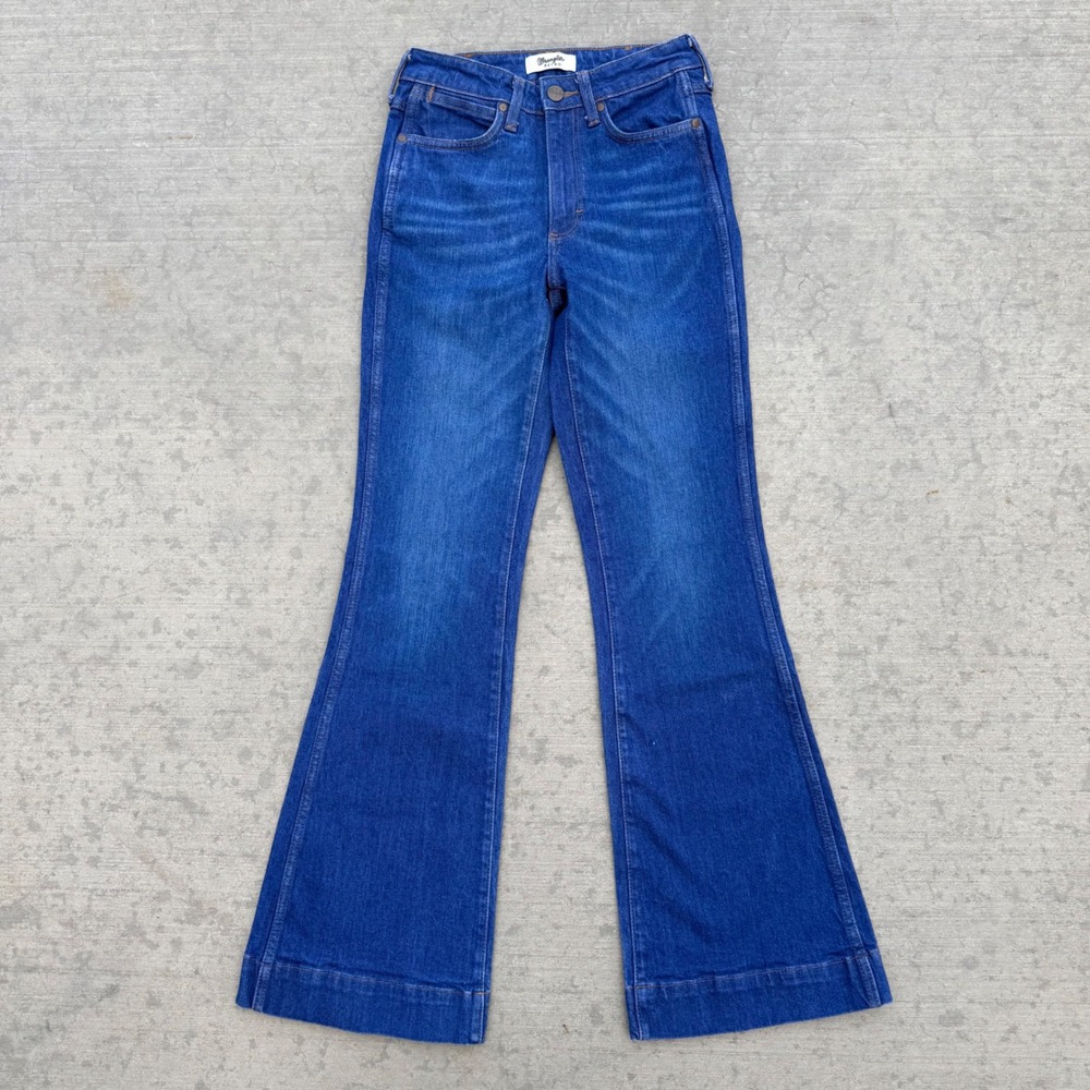 Wrangler Retro High Rise Flare Trouser Jeans Medium Wash 26x34 112352979